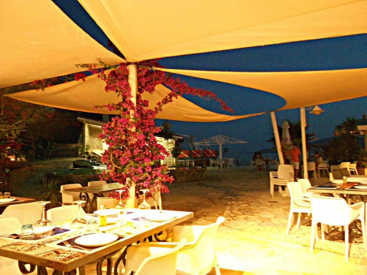Bougainville Bay Resort - Villa 11 Sarandë Exterior foto
